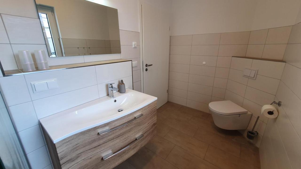 Ferienwohnungen "Godewind", Appartements Mit Balkon Oder Terrasse Зиновиц Екстериор снимка
