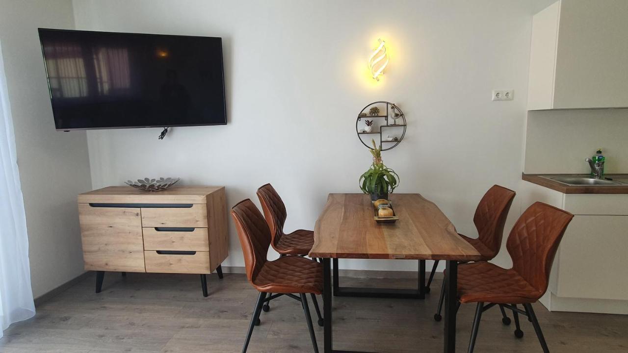 Ferienwohnungen "Godewind", Appartements Mit Balkon Oder Terrasse Зиновиц Екстериор снимка