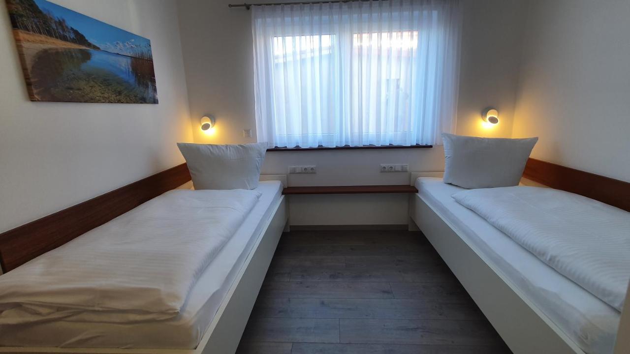 Ferienwohnungen "Godewind", Appartements Mit Balkon Oder Terrasse Зиновиц Екстериор снимка