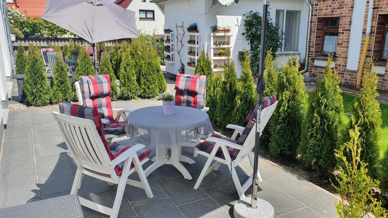 Ferienwohnungen "Godewind", Appartements Mit Balkon Oder Terrasse Зиновиц Екстериор снимка