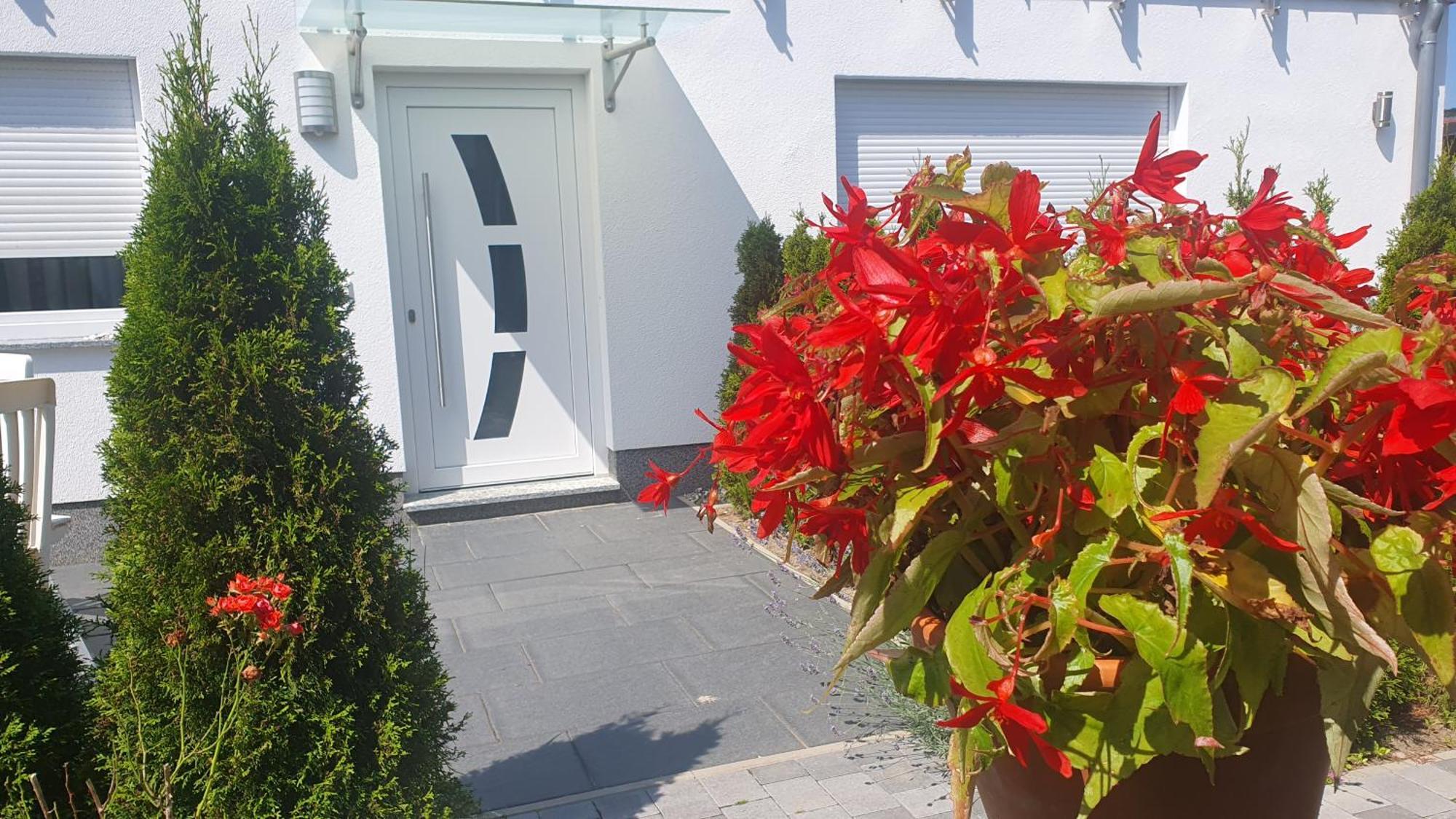Ferienwohnungen "Godewind", Appartements Mit Balkon Oder Terrasse Зиновиц Екстериор снимка
